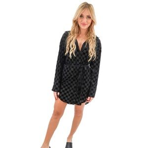 12th Tribe Black Textured Wrap Gown Size L